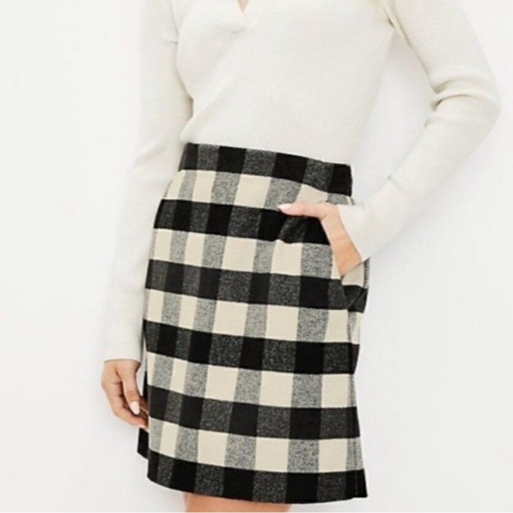 NWT LOFT Buffalo Plaid Wool-Blend Shift Skirt - Picture 2 of 11